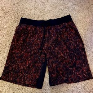 Lululemon Mens T.H.E Linerless Short 9" XL Red/Black
